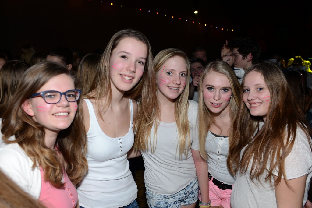 ../Images/Jeugddisco White Edition 258.jpg